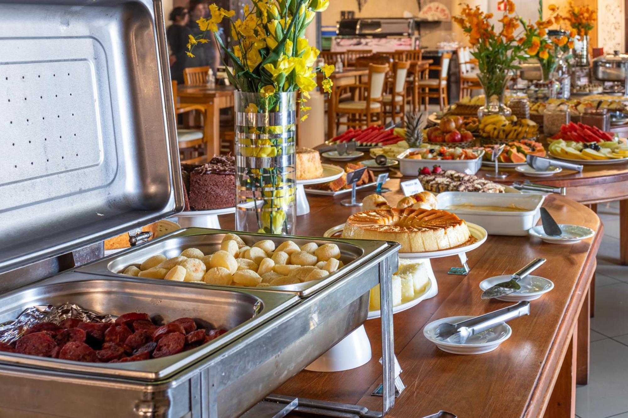 Castelo De Itaipava - Hotel, Eventos E Gastronomia 外观 照片